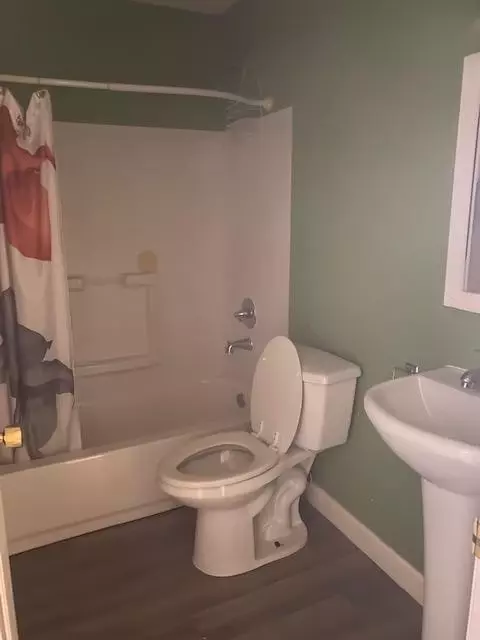 2347 Calhoun St, Gary, IN 46406 photo 10