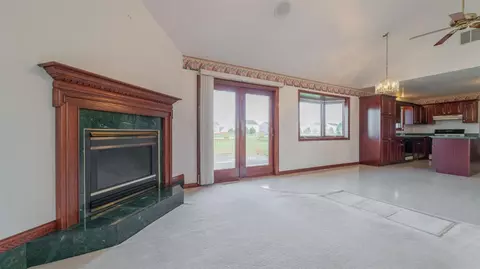 13282 Lincoln St, Crown Point, IN 46307 photo 7