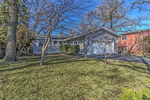 919 River Dr, Munster, IN 46321 photo 1