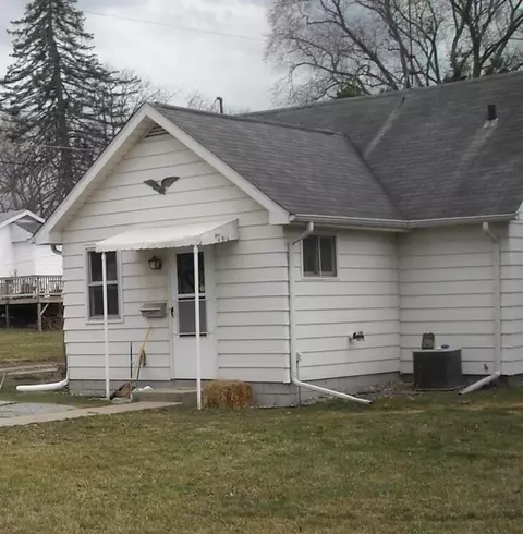 331 E Beam St, Porter, IN 46304 photo 2