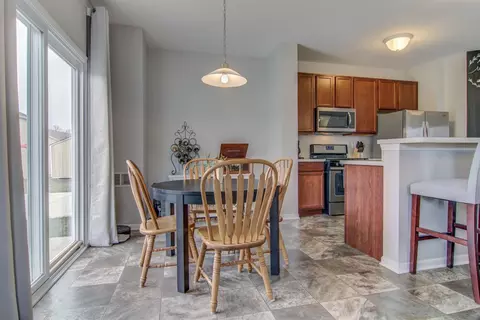 551 Clover Ln, Griffith, IN 46319 photo 12