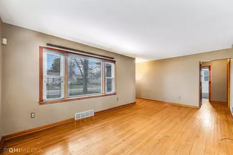 733 N Lafayette St, Griffith, IN 46319 photo 3