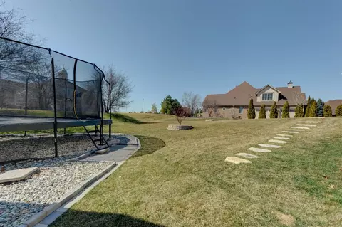 10583 Oakridge Ct, Saint John, IN 46373 photo 12