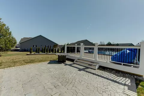 10583 Oakridge Ct, Saint John, IN 46373 photo 8