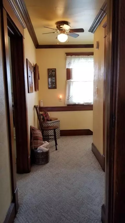 916 E St, La Porte, IN 46350 photo 20