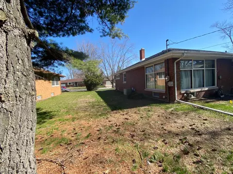 6548 Birch Pl, Gary, IN 46403 photo 28