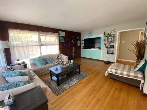 6548 Birch Pl, Gary, IN 46403 photo 11