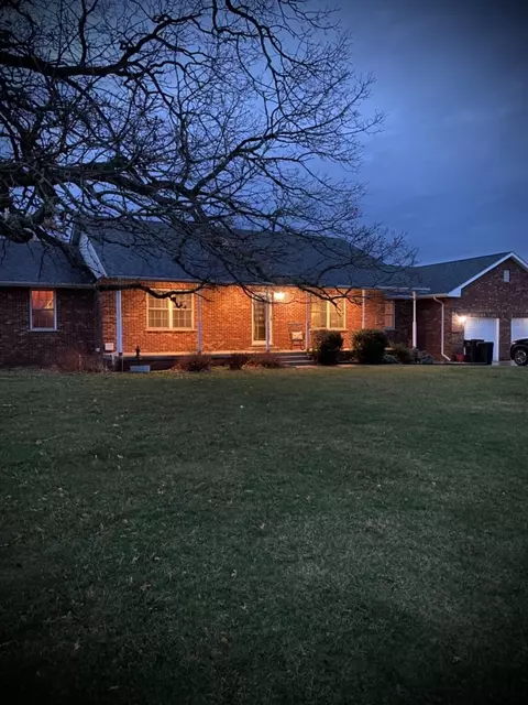 13371 N Oriole Dr, Wheatfield, IN 46392 photo 1