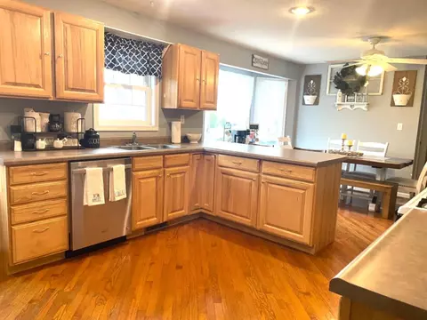 13371 N Oriole Dr, Wheatfield, IN 46392 photo 29