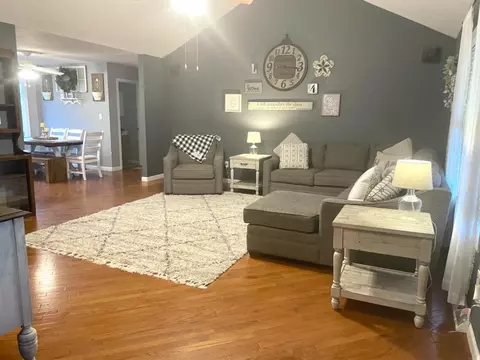13371 N Oriole Dr, Wheatfield, IN 46392 photo 6