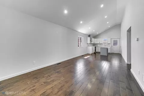 242 N Lafayette St, Griffith, IN 46319 photo 4