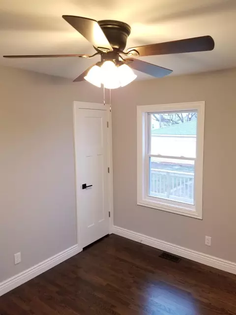7348 Tapper Ave, Hammond, IN 46324 photo 13