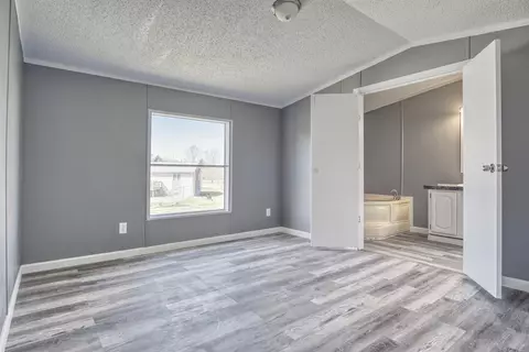 4556 W 1100, Wheatfield, IN 46392 photo 6