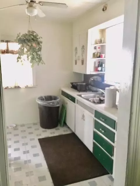 5524 Melton Rd, Gary, IN 46403 photo 2