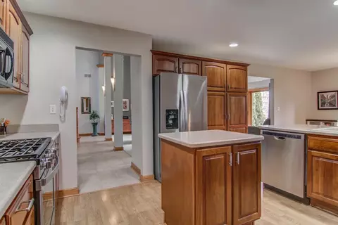 1126 Cornwallis Ln, Munster, IN 46321 photo 13