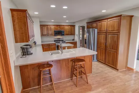 1126 Cornwallis Ln, Munster, IN 46321 photo 9