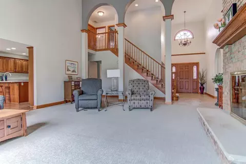 1126 Cornwallis Ln, Munster, IN 46321 photo 7