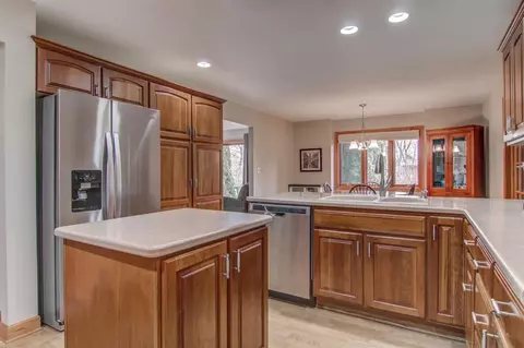 1126 Cornwallis Ln, Munster, IN 46321 photo 12