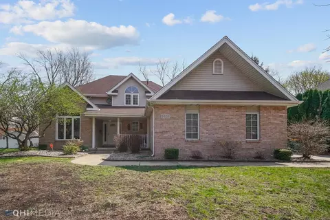 8403 Beech Ave, Munster, IN 46321 photo 1