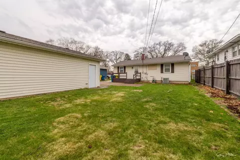1006 E Oak St, Griffith, IN 46319 photo 12