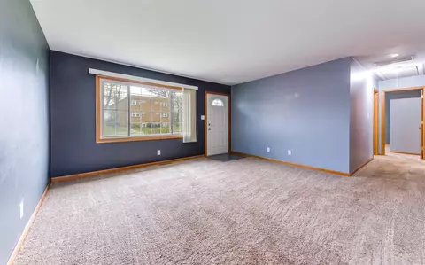 1006 E Oak St, Griffith, IN 46319 photo 3