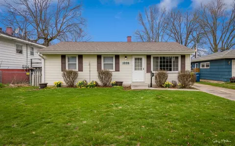 1006 E Oak St, Griffith, IN 46319 photo 2