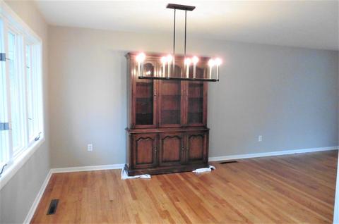 9306 Walnut Dr, Munster, IN 46321 photo 10