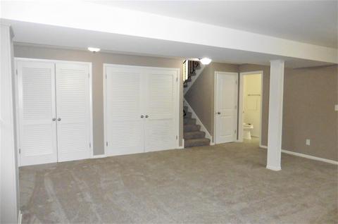 9306 Walnut Dr, Munster, IN 46321 photo 47
