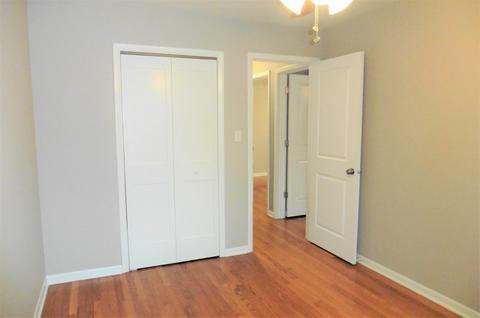 9306 Walnut Dr, Munster, IN 46321 photo 29