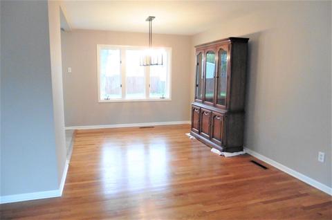9306 Walnut Dr, Munster, IN 46321 photo 9