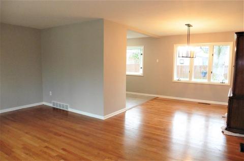 9306 Walnut Dr, Munster, IN 46321 photo 6