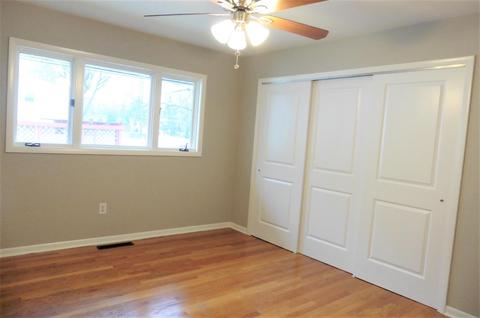 9306 Walnut Dr, Munster, IN 46321 photo 21