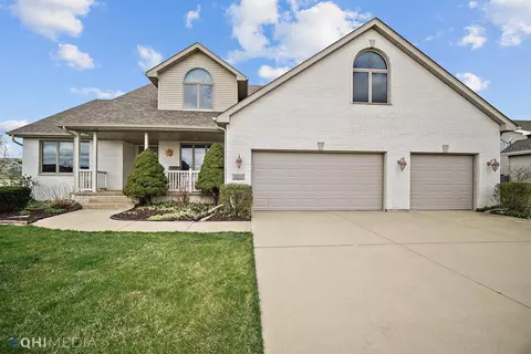 9214 Maple Ct, Saint John, IN 46373 photo 2