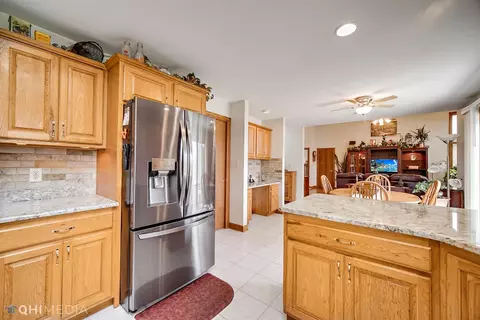 9214 Maple Ct, Saint John, IN 46373 photo 12