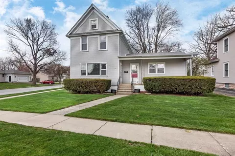 500 E Joliet St, Crown Point, IN 46307 photo 2
