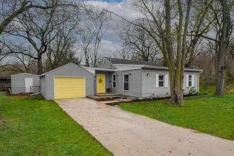 3962 Chase St, Gary, IN 46408 photo 1