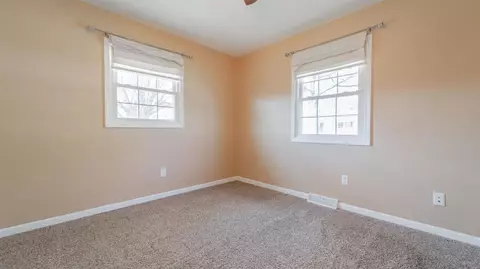 947 Apache Ct, Crown Point, IN 46307 photo 23