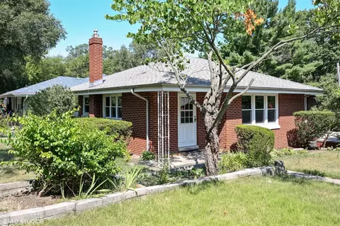 8630 Maple Ave, Gary, IN 46403 photo 1