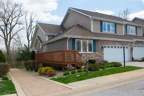 2339 Legend Cir, Chesterton, IN 46304 photo 1