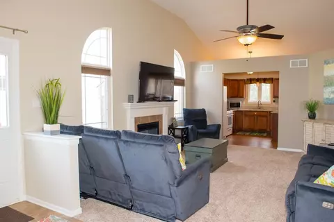 2339 Legend Cir, Chesterton, IN 46304 photo 7