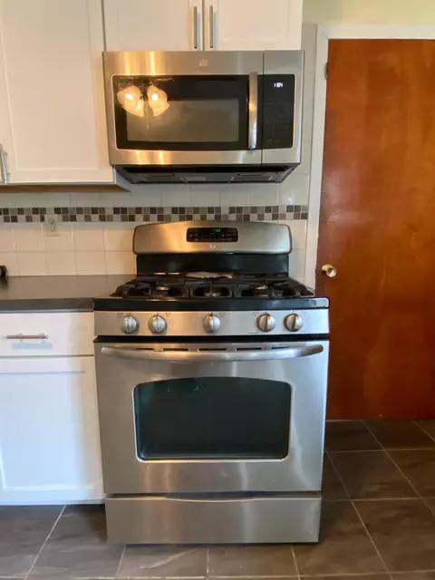 7301 Locust Ave, Gary, IN 46403 photo 4