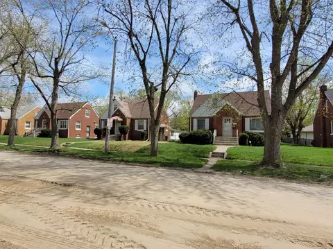 4644 Delaware St, Gary, IN 46409 photo 4