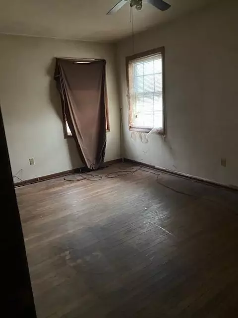 1524 Chase St, Gary, IN 46404 photo 6