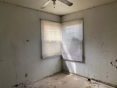 4912 E 10th Ave, Gary, IN 46403 photo 5