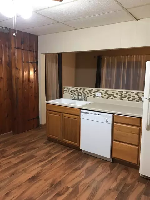 515 E North St, Crown Point, IN 46307 photo 10