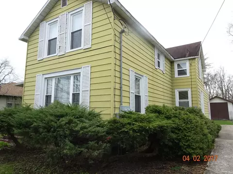 515 E North St, Crown Point, IN 46307 photo 2