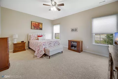 118 Summertree Dr, Porter, IN 46304 photo 12