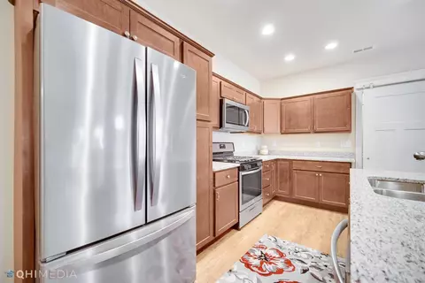 118 Summertree Dr, Porter, IN 46304 photo 9