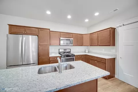 118 Summertree Dr, Porter, IN 46304 photo 8