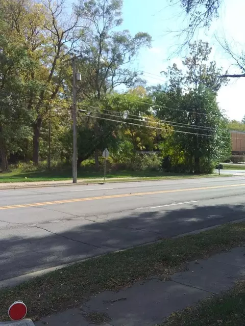2041 Crisman Rd, Portage, IN 46368 photo 5